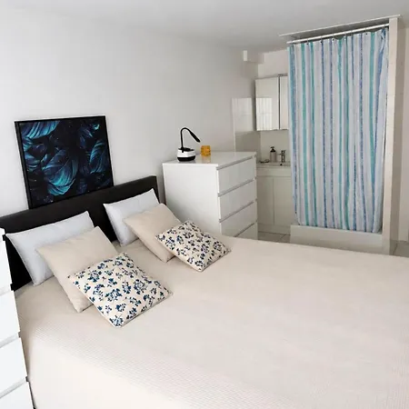 Σπίτι διακοπών Cap D'agde, Les Cigalines, Maison 3 Chambres, Piscine, Clim, Pinede